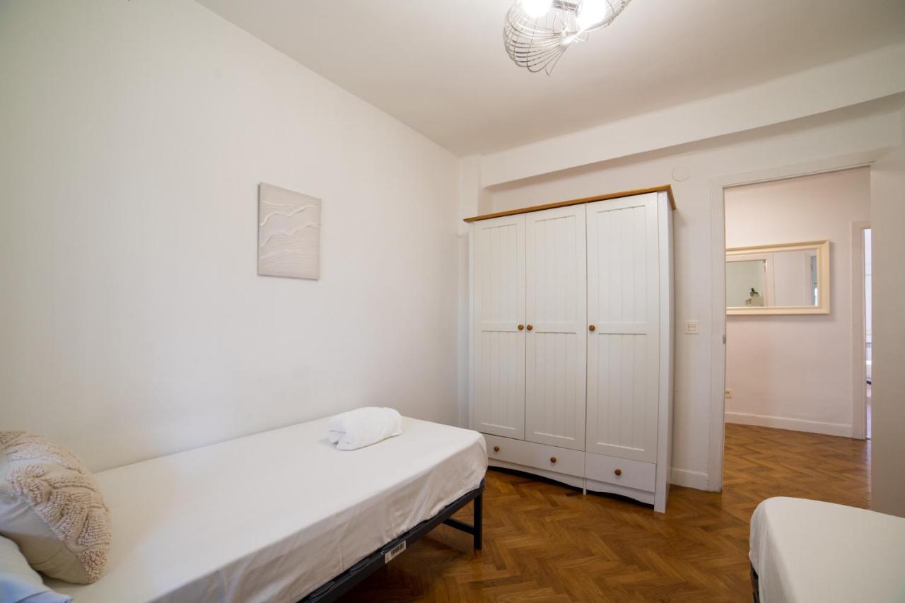 Charming Sweet Rio Deba Apartment By Cisan Rentals San Sebastián Eksteriør billede