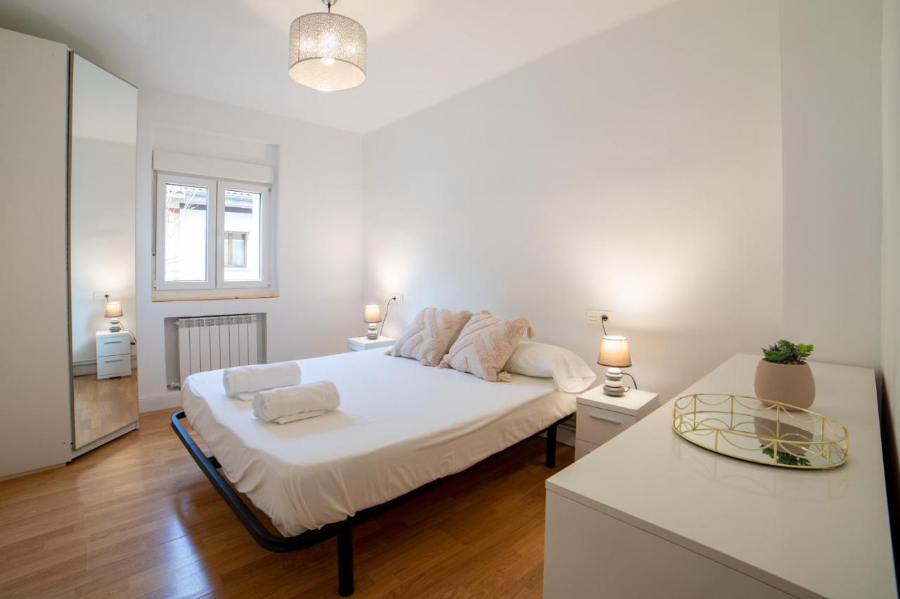 Charming Sweet Rio Deba Apartment By Cisan Rentals San Sebastián Eksteriør billede
